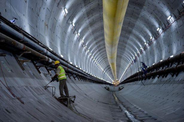 <p>Projenin sahip olduğu yüksek standartlar nedeniyle Avrupa İmar ve Kalkınma Bankası'nın (EBRD) sürdürülebilirlik açısından en başarılı projelere verdiği "En İyi Çevresel ve Sosyal Uygulama Ödülü"ne layık görüldü.</p>
<p> </p>