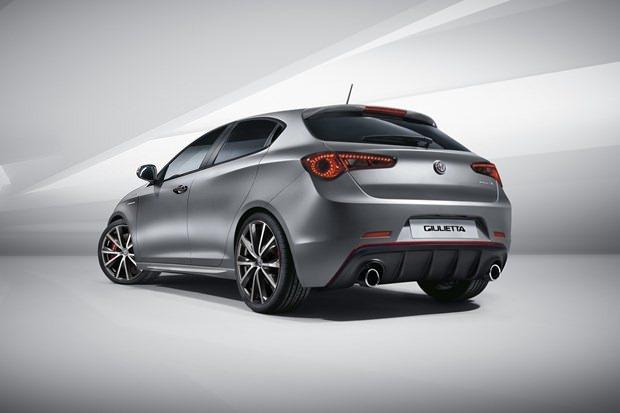 <p> ALFA ROMEO - 596</p>
