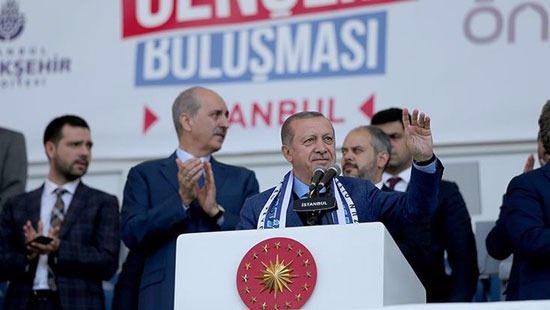 <p>Stadyumlardan Arena isminin kaldırılması talimatı veren Cumhurbaşkanı Erdoğan'ın çağrısına ilk Galatasaray uydu.</p>

<p> </p>
