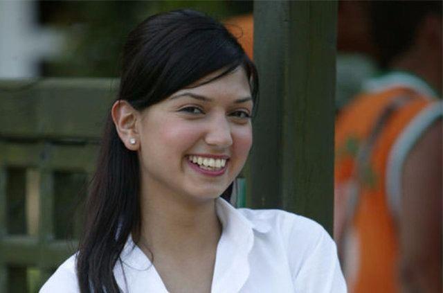 <p>O isim gençlik dizileriyle tanınan Billur Yazgan...</p>

<p> </p>
