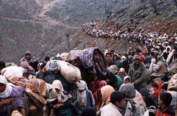 <p>Irak'tan Türkiye'ye Kürt göçü, 1991. </p>
