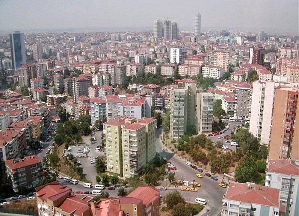 <p><strong>Şişli</strong><br />
2 yıl önce: 3.529 TL/m²<br />
Şimdi: 5.714 TL/m²</p>

<p> </p>
