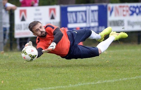<p><strong>13 - Onur Kıvrak - Trabzonspor</strong></p>

<p>Oynadığı maç: 22</p>

<p>Gol yemediği maç: 10</p>

<p>Toplam yediği gol: 22</p>
