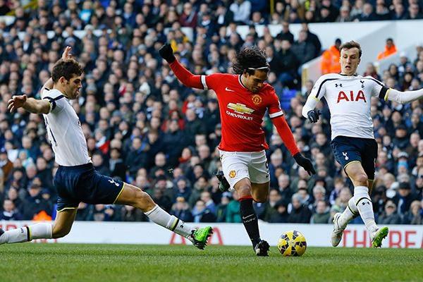 <p>Radamel Falcao - Kolombiya - Manchester United</p>
<p> </p>