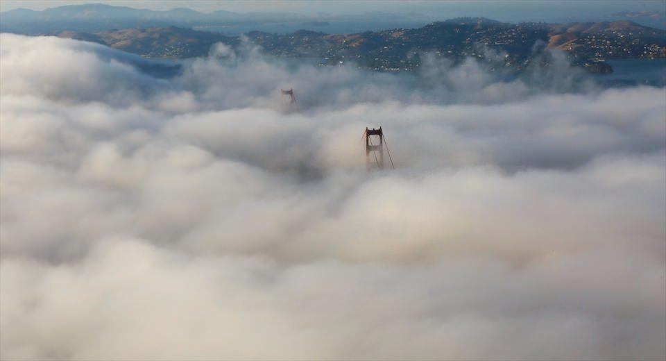 <p> San Francisco'nun en yüksek tepesi olan Twinpeaks üzerinde büyük verici sistemi bulunuyor.</p>
