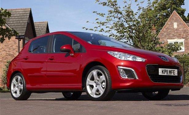 <p>Peugeot 308 1.6 E-HDI 115 HDI Dizel Ortalama yakıt tüketimi 100 kilometrede 4.7 litre</p>
<p> </p>