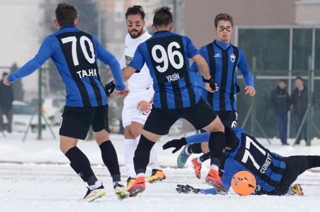 <p><strong>ERCİYESSPOR</strong></p>

<p>Süper Lig'de yer aldığı sezon sayısı: 13</p>

<p>Şu an bulunduğu lig: 2. Lig Kırmızı Grup</p>
