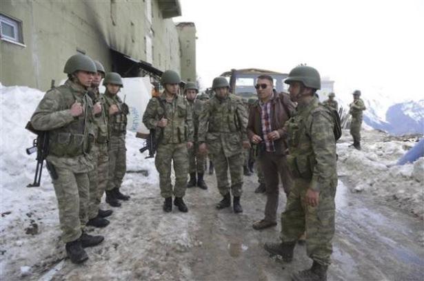 <p><span style="color:#A9A9A9">Gürdal, vatan ve milletin bölünmez bütünlüğü, bayrak uğruna ölmek için için her zaman kendisinin de hazır olduğunu belirten Gürdal, şunları kaydetti:</span></p>