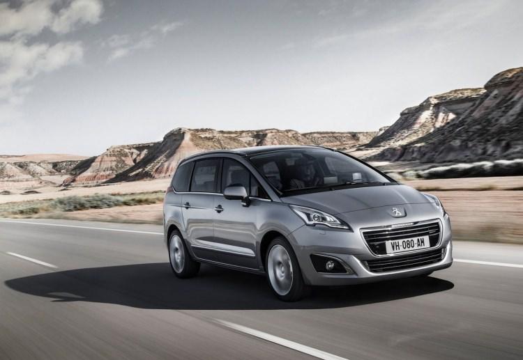 <p>Peugeot 5008</p>

<p>2017 çıkışlı başlangıç fiyatı: 139,900 TL<br />
​2016 çıkışlı başlangıç fiyatı: 135.900 TL</p>
