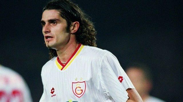 <p><strong>SEBASTIEN PEREZ </strong></p>
<p> </p>
<p>2001'de Marsilya forması giyerken Galatasaray'a kiralanan Perez, sarı-kırmızılı ekipte tüm gözleri üzerine çekmeyi başardı. Ancak sezon sonunda Marsilya'ya geri döndü.</p>
