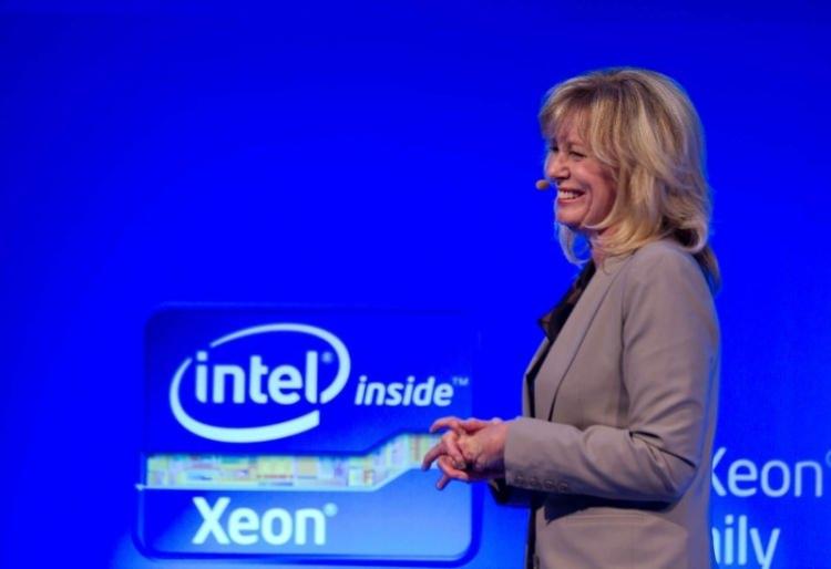 <p><strong>Diane Bryant:</strong> Intel Enformasyon Daire Başkanı Bryant, Intel'de çalıştığı dönem, kadınların çalışabileceği en iyi şirket ödülünün de sahibi</p>
