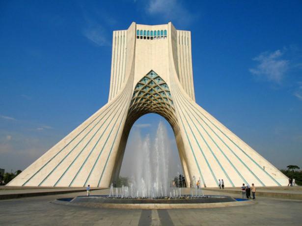 <p>Azadi Tower (Tehran, Iran)</p>

<p> </p>

