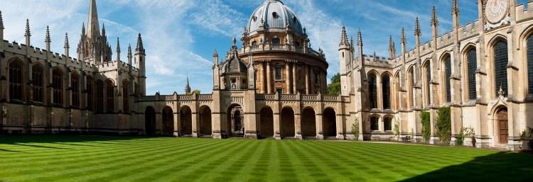 <p> Oxford Üniversitesi, Aztek Uygarlığı’ndan daha eskidir… brileşik Krallık’ta kurulan ve tam olarak kuruluş tarihi bilinemeyen Oxford’la ilgili bilgi, 1096 yılında bu kentte eğitim olduğu yönünde. </p>