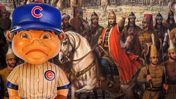 <p>Chicago Cubs adındaki beyzbol takımı, ABD’nin ilk profesyonel beyzbol takımlarından biri. Chicago Cubs en son Beyzbol dünya turnuvasında başarı elde ettiğinde, Osmanlı İmparatorluğu halen vardı. Lolipop henüz keşfedilmemişti. Ve ABD’de kadınların seçme ve seçilme hakkı yoktu…</p>
