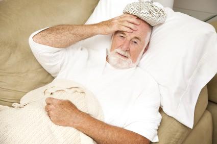 <p>Yazın sıcak havaalarda <strong>terleme ile vücuttan su kaybı fazla</strong> olur. </p>
