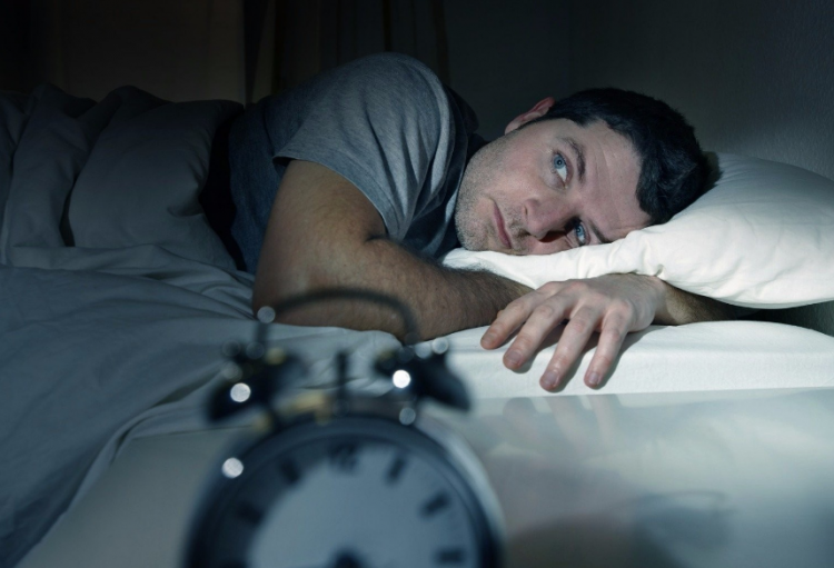 <p>Çoğu zaman akşam ya da yatmadan önce yediğiniz yemekler nedeniyle gece uykuya dalmakta zorlandığınızı fark edersiniz. </p>
