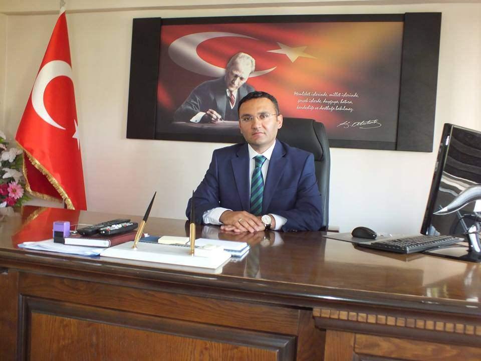 <p>ERZURUM(Hınıs)<br />
Bülent Ay</p>
