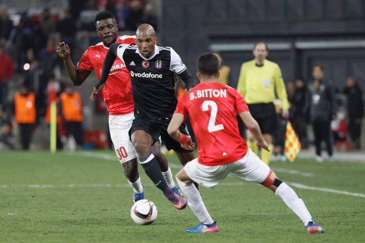 <p>Ryan Babel (Bedelsiz)10 maç - 2 gol - 1 asist - 1 sarı kart - 869 dakika</p>
<p><strong>Etiket:</strong></p>