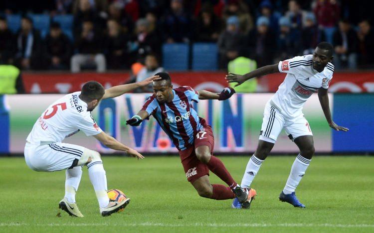 <p>Ogenyi Onazi (3,50 mil. €)28 maç - 2 gol - 0 asist - 6 sarı kart 2059 dakika</p>