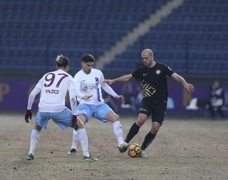 <p>Carl Medjani (Bedelsiz)8 maç - 0 gol - 0 asist - 434 dakika</p>