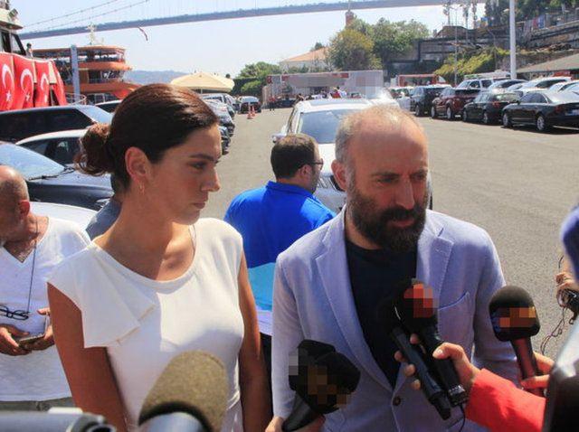 <p>"Demokrasi ve Şehitler" mitingi için  tekneyle Yenikapı'ya gelen ünlü isimler arasında Halit Ergenç ve eşi Bergüzar Korel de vardı.</p>

<ul>
</ul>
