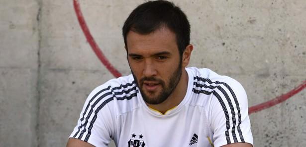 BJK'li Serdar'ın basın toplantısından kareler