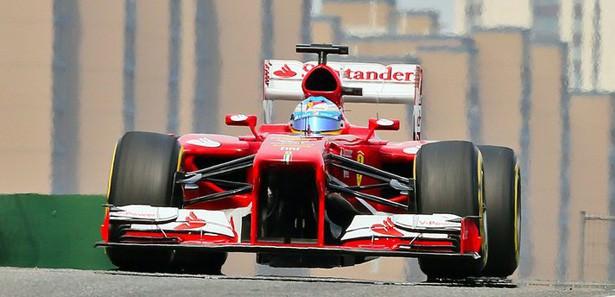 İspanya'da zafer Fernando Alonso'nun