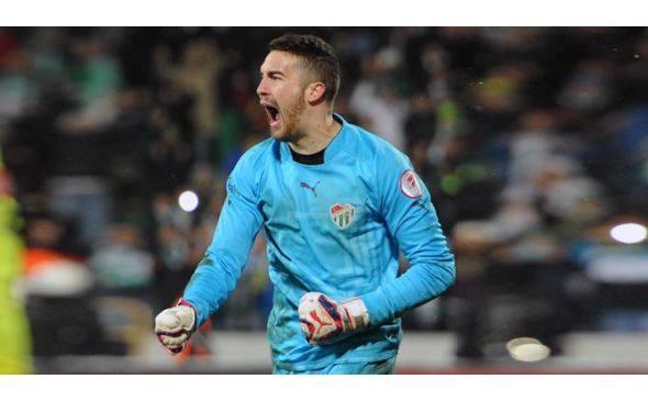 <p>Harun Tekin  / Bursaspor</p>
