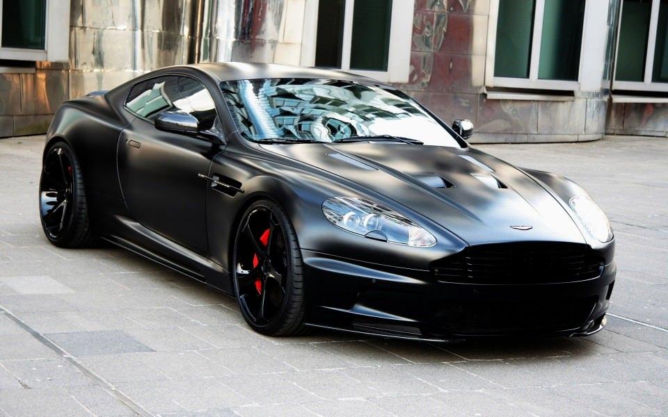 <p>Aston Martin Vanquish</p>
