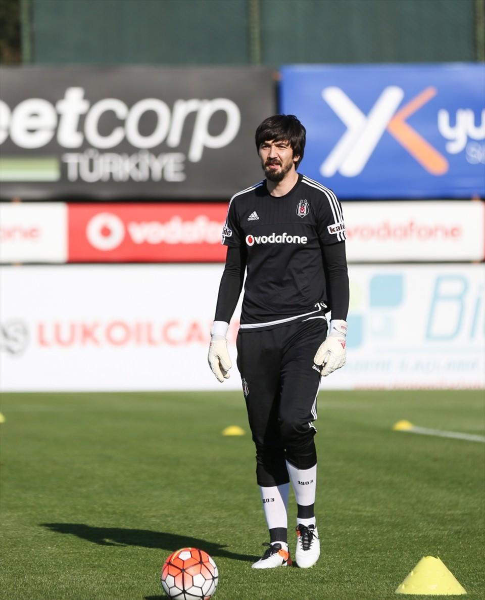 <p>Tolga Zengin</p>
