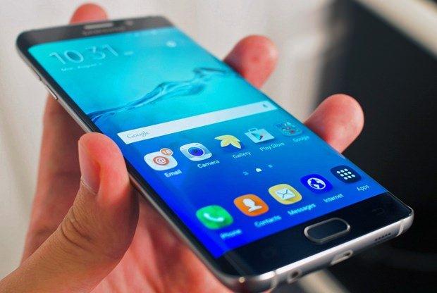 <p>İşte 2016'nın en iyi telefonu seçilen Galaxy S7 Edge'in kullanıcılarına sunduğu özellikler...</p>

<p> </p>
