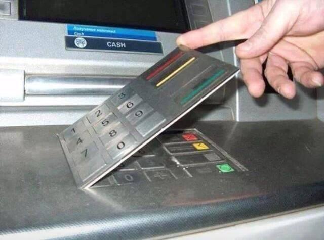 <p>ATM'de kart kopyalama tuzağı</p>

<ul>
</ul>
