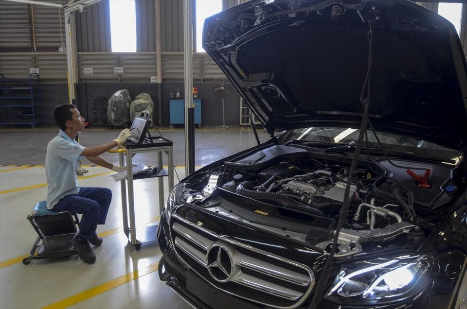 <p>Daimler AG yönetim kurulu başkanı Dieter Zetsche'nin verdiği bilgiye göre; Mercedes Benz satışları 2016 yılında %11.3 artarak 2,080,000'e ulaştı.</p>
<p> </p>