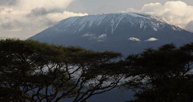 <p>Afrika’nın en yüksek dağı olan <strong>'Kilimanjaro Dağı'</strong></p>