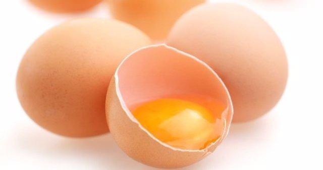 <p><strong>YUMURTA SARISININ ETRAFINDAKİ YEŞİL-GRİ HALKAYA DİKKAT! </strong></p>
<p> </p>