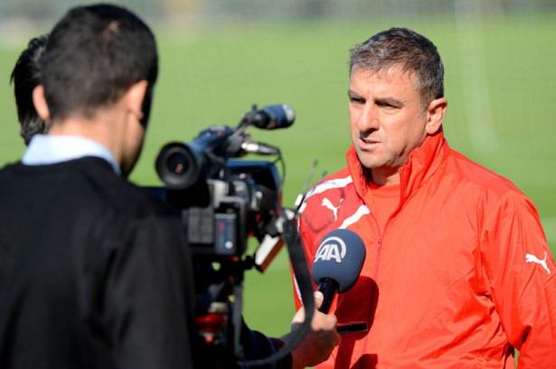 <p>Konyaspor, Çaykur Rizespor ve Ankaraspor'a Saffet Susiç'le birlikte gider. Hamzaoğlu, İlk teknik direktörlük deneyimini ise Malatyaspor'da gerçekleştirir.</p>