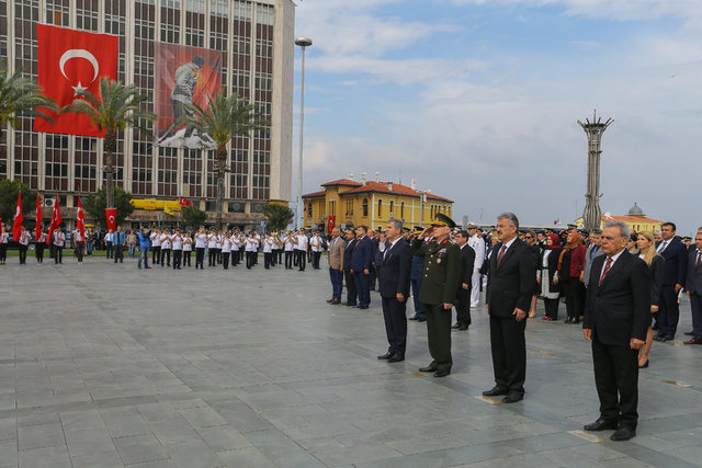 <p>İZMİR</p>

