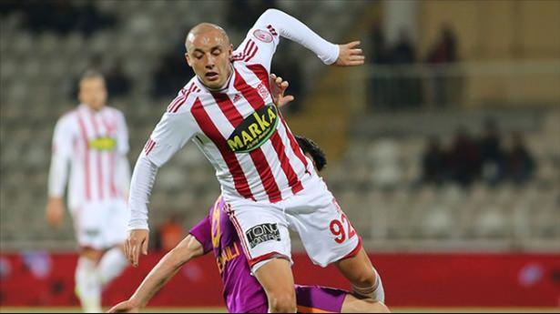<p>Aatif Chahechouhe - Atıf Şeyşu - Sivasspor</p>
