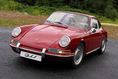 <div>Porsche 911 1964</div>

<div> </div>
