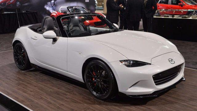 <p><strong>MAZDA MX5 </strong><br />
Mazda'nın en çok satan roadster modeli yenilenen hatlarıyla yeni sezonda meraklısı için geliyor.</p>