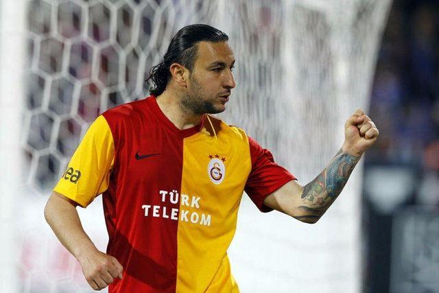 <p>Necati Ateş - Yaşı: 36 - Futbolu bıraktı.</p>