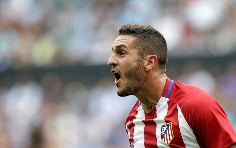<p>#32 KOKE | ATLETİCO MADRİD & İSPANYA</p>

<p> </p>
