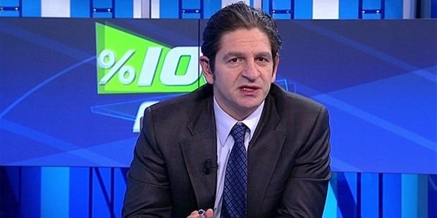 <p>Güntekin Onay </p>
