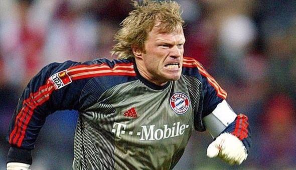 <p>Oliver Kahn<br />
<br />
Alman efsanesi maç öncesi yedek kaleci Michael Rensing ile ısınma hareketleri yaparken, Rensing tarafından gönderilen şut Kahn gözüne isabet etmiş ve gözü kapanan kaleci sakatlanarak maça çıkamamıştı.</p>
