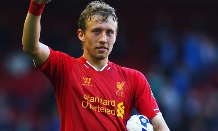 <p>Lucas Leiva</p>
<p>Beşiktaş transfer etmek için çok uğraştı, Liverpool bırakmadı. Trabzonspor, Brezilyalı futbolcuyu almak için menajer Ahmet Bulut’u görevlendirdi.</p>
