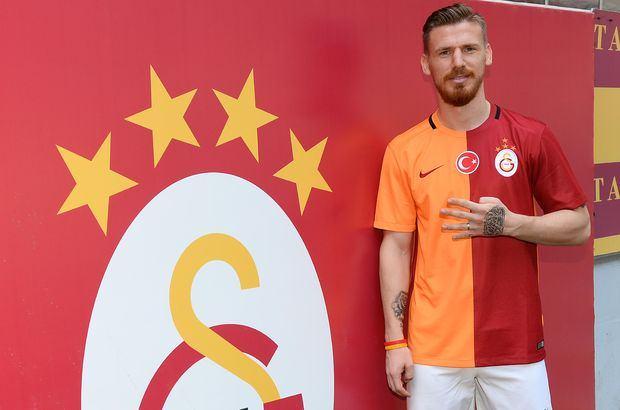 <p>Bursaspor (GİDENLER)<br />
<br />
Serdar Aziz (Galatasaray), Balazs Dzsudzsak (Al Wahda), Tom de Sutter (Lokeren), Bekir Yılmaz (Adanaspor), Süheyl Çetin (Pendikspor, kiralık), Oğuz Han Aynaoğlu (Ç.Rizespor, kiralık), Dany Nounkeu (K.Karabükspor, kiralık), Furkan Soyalp, Okan Kocuk, Emirhan Aydoğan (Bandırmaspor, kiralık), Çağlar Akdağ (Kulüpsüz), Hajime Hosogai (Hertha Berlin'e geri döndü), Miroslav Stoch (Fenerbahçe'ye geri döndü.)</p>