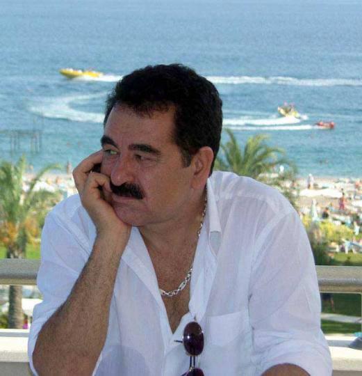 <p>İbrahim Tatlıses- Şanlıurfa</p>
