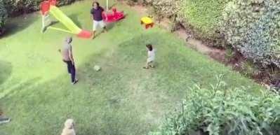 Fettah Can futbolcu arkadaşlarına seslendi: &Uuml;&ccedil; yaşına girmek &uuml;zere...