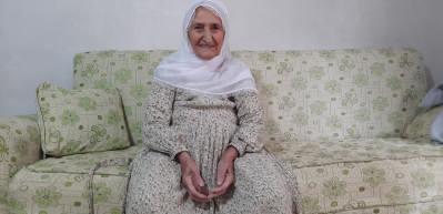 103 yaşındaki Emine nine İspanyol gribinden sonra korona vir&uuml;s&uuml; de yendi