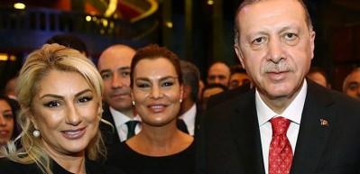 14 Ağustos'un &ouml;ne &ccedil;ıkan magazin haberleri